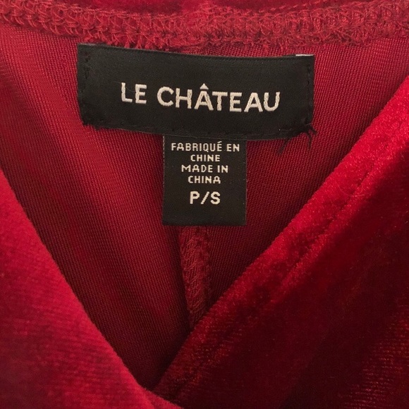 Le Chateau Red Velvet Dress with high slit - Picture 4 of 4